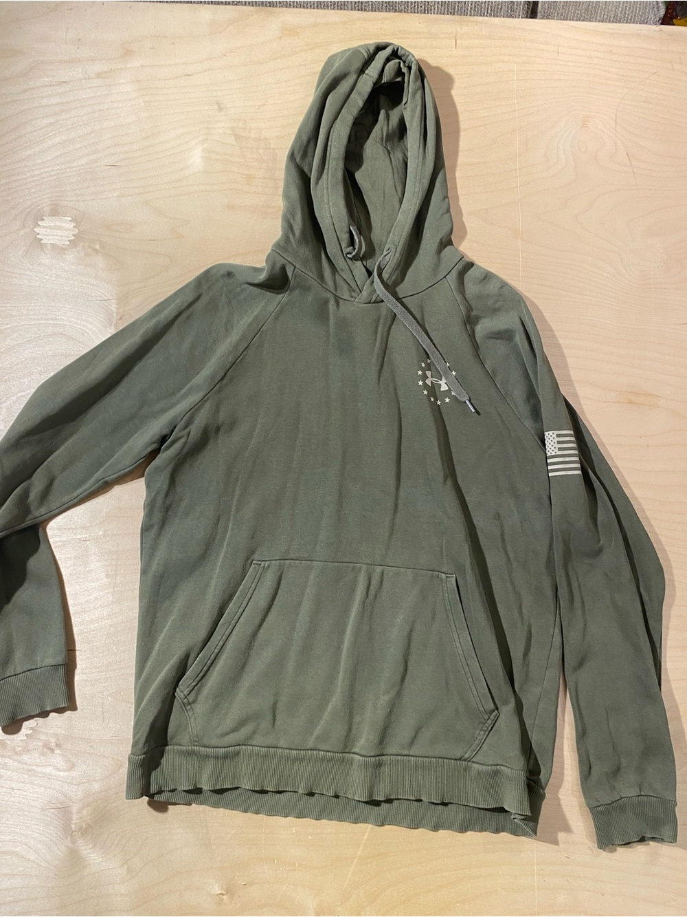 Under Armour Men's Olive Green Hooded Pullover Sweatshirt Large (BM)